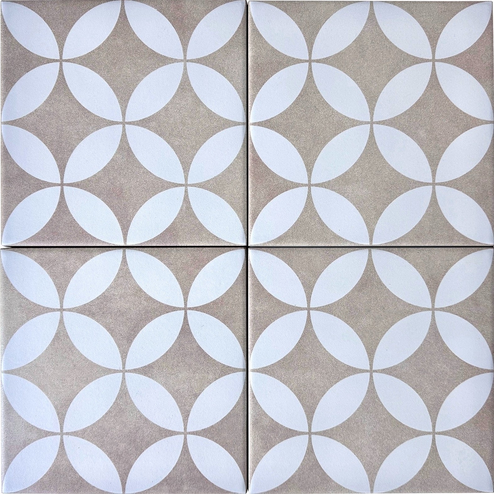 Beechworth Earth Floor Tile