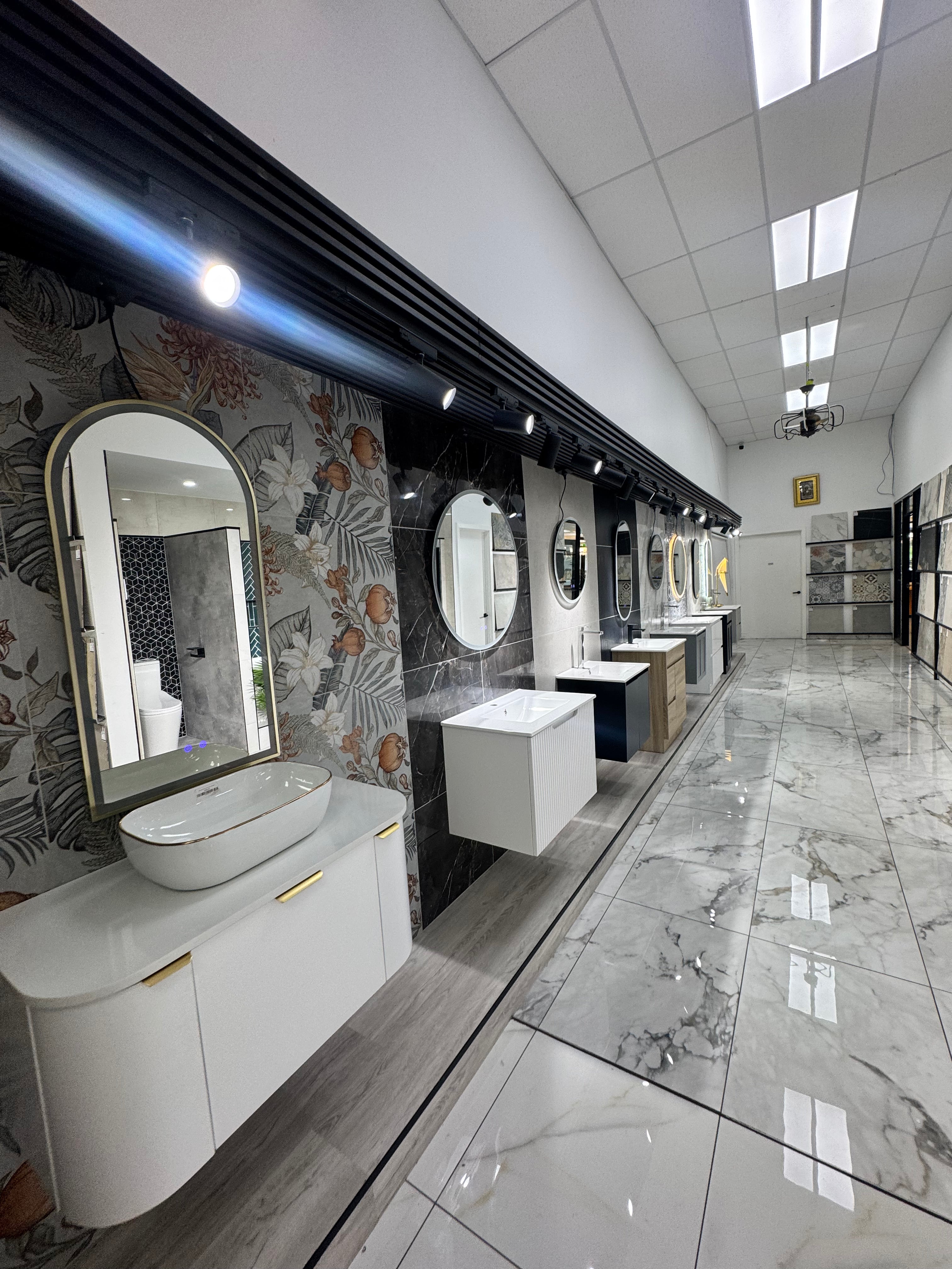 Showroom Bath 1