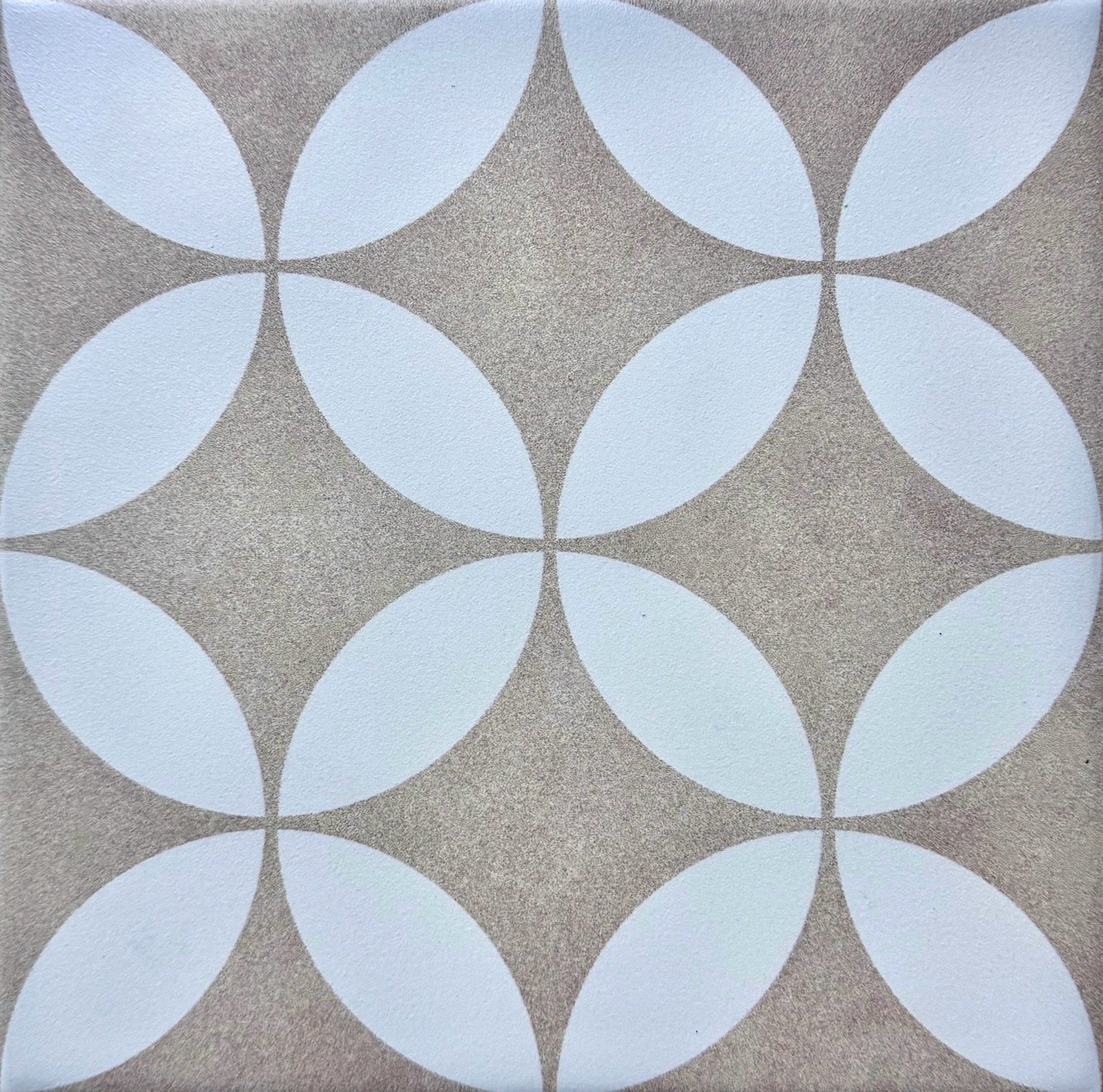 Beechworth Earth Floor Tile